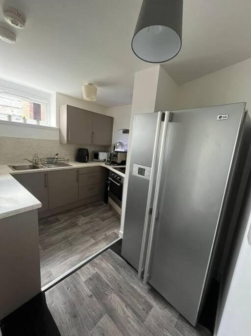 The M Rooms At 144 Kirk of Shotts Exteriör bild